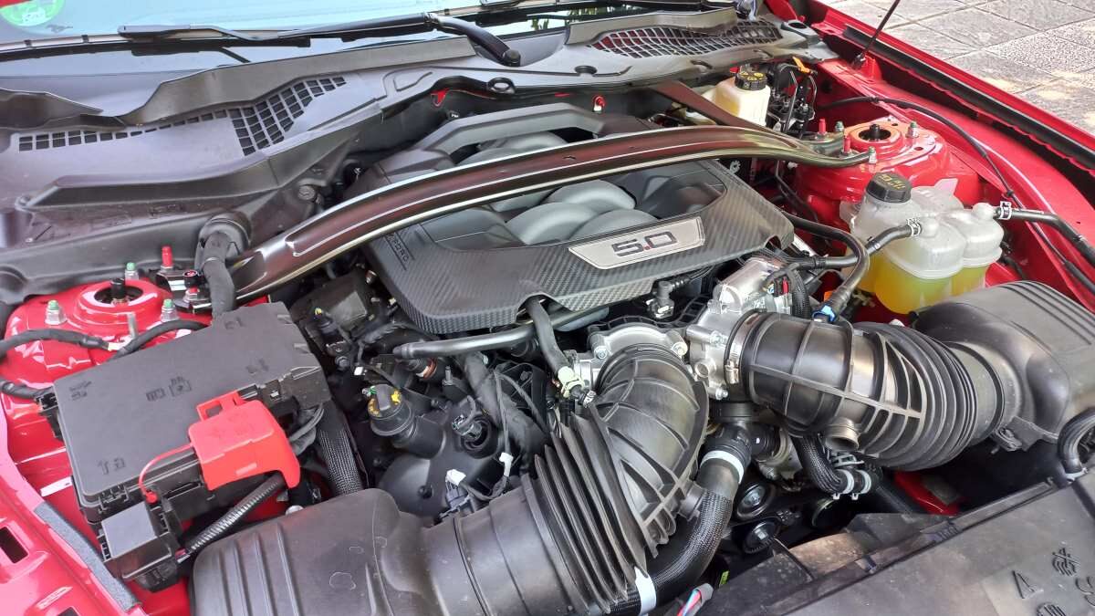 Ford Mustang GT (6) Ford Mustang GT (6)