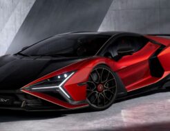 El nuevo Lamborghini que 'revuelve' la sangre a los adictos a la Super Veloce Lamborghini Revuelto SV