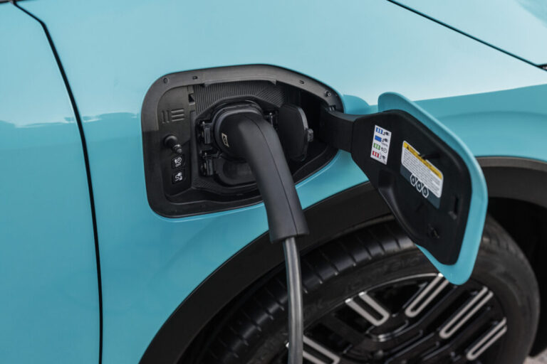 Calor batería coche eléctrico