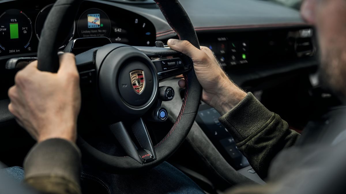 Porsche E Shift (5) Porsche E Shift (5)