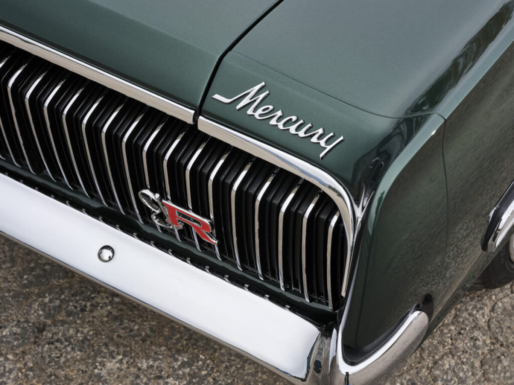 1968 Mercury Cougar. Nombre de marca tomado de nombre de planeta