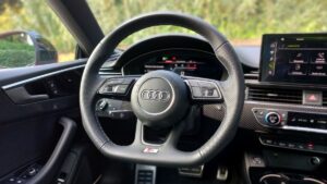 Volante achatado (2)