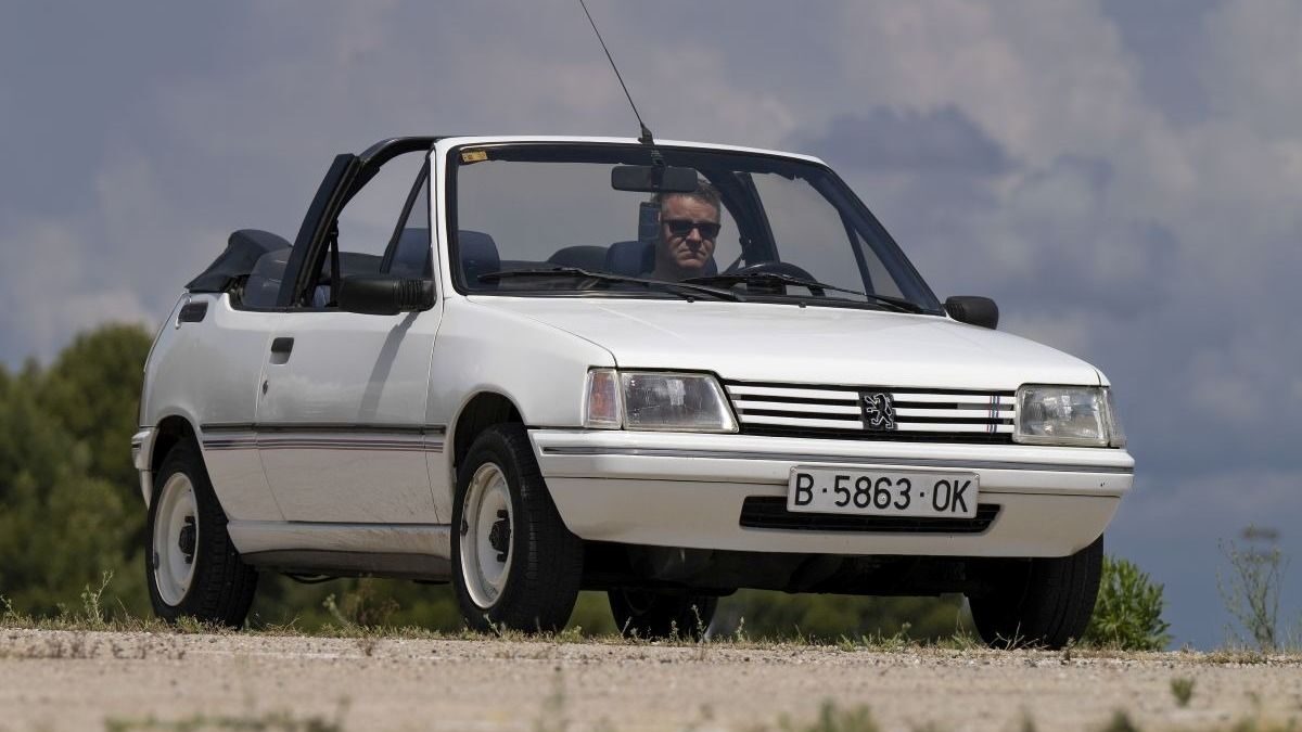 peugeot 205 cj cabriolet 201 (1) (1)